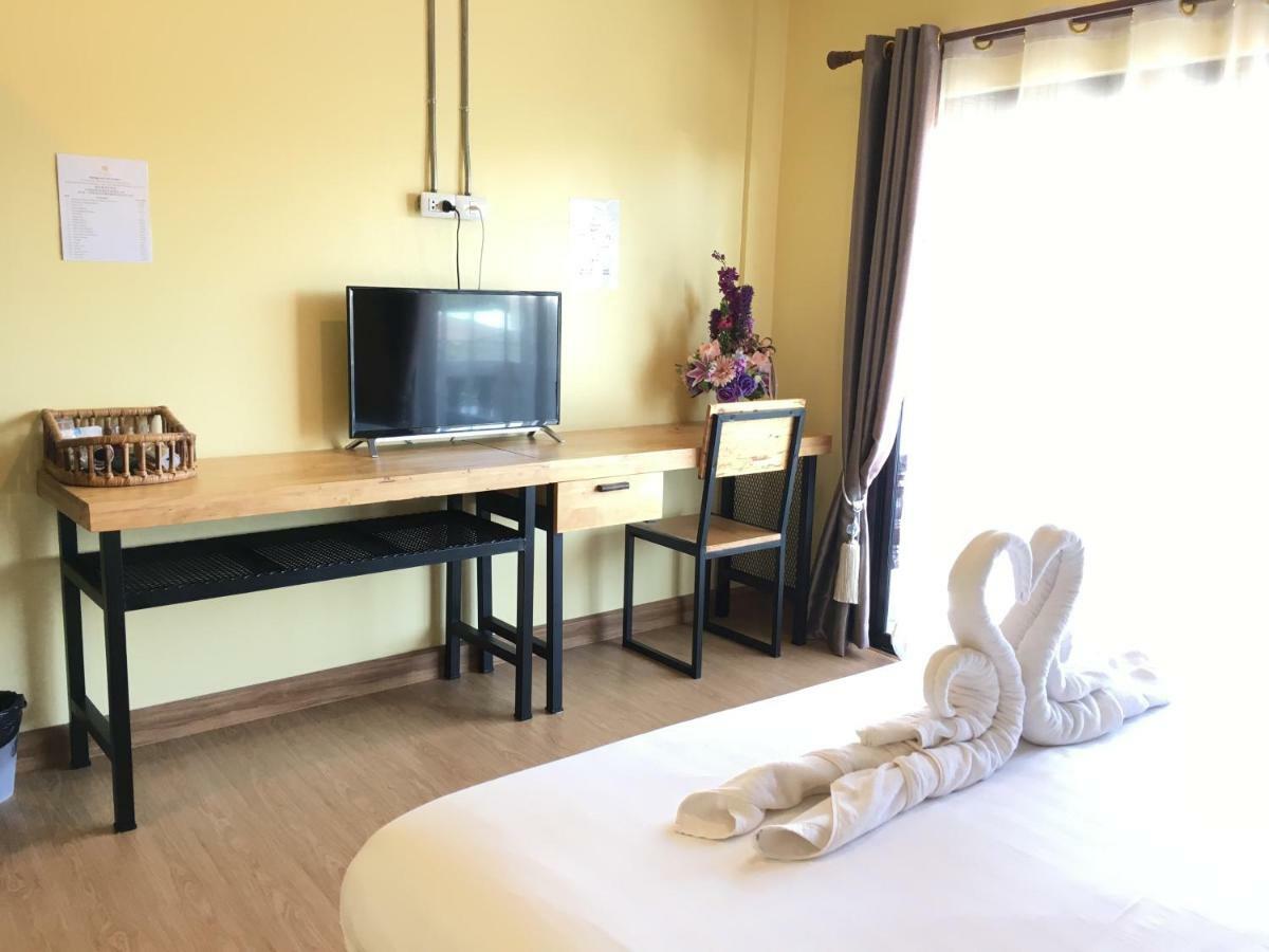Nai Wiang Poshtel Hostel Chiang Mai Exterior photo
