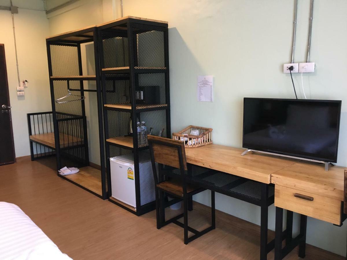 Nai Wiang Poshtel Hostel Chiang Mai Exterior photo